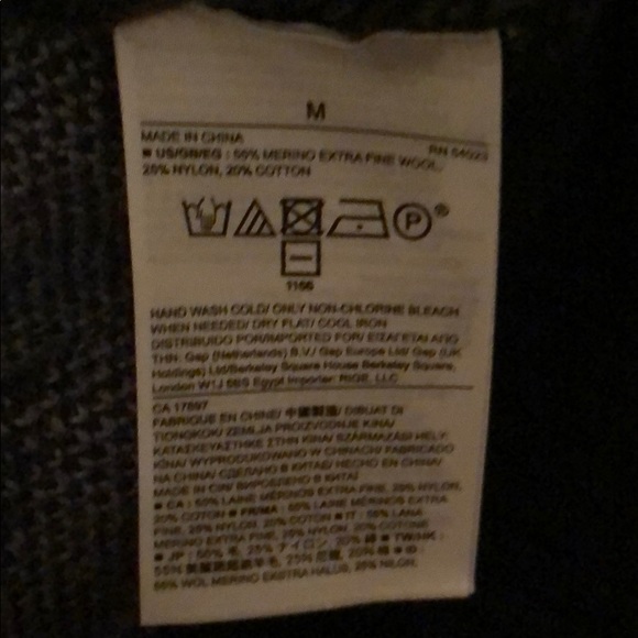 Banana republic cardigan - Picture 3 of 3